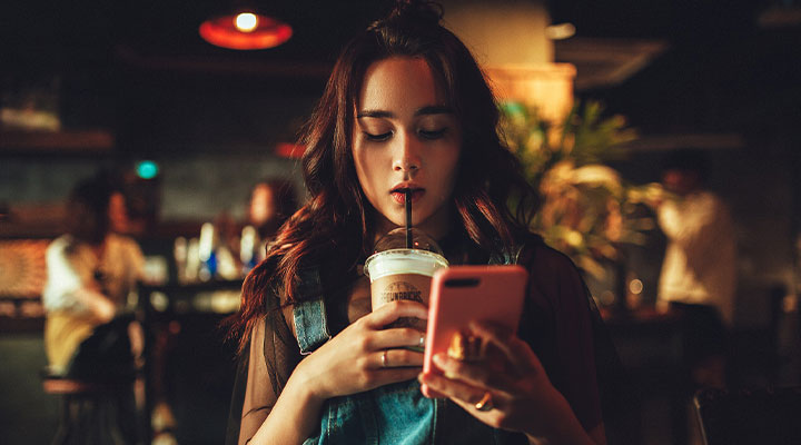 黑料网揭秘：那些年被资本操控的娱乐圈风云人物！